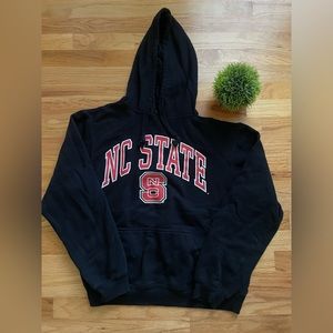Top Of The World Black & Red NC State College Hoodie Sz M